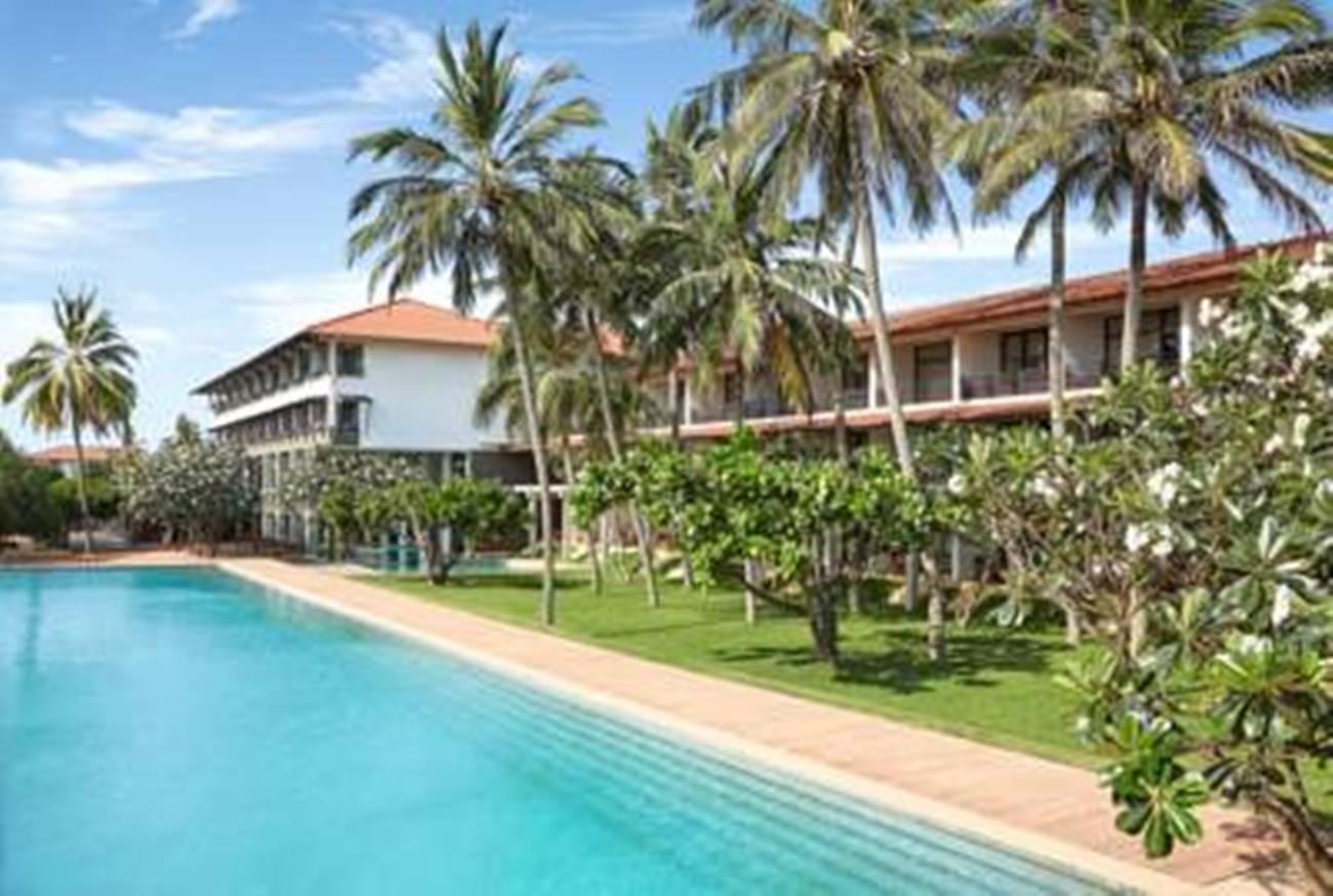 Hotel Jetwing Beach à Negombo Extérieur photo