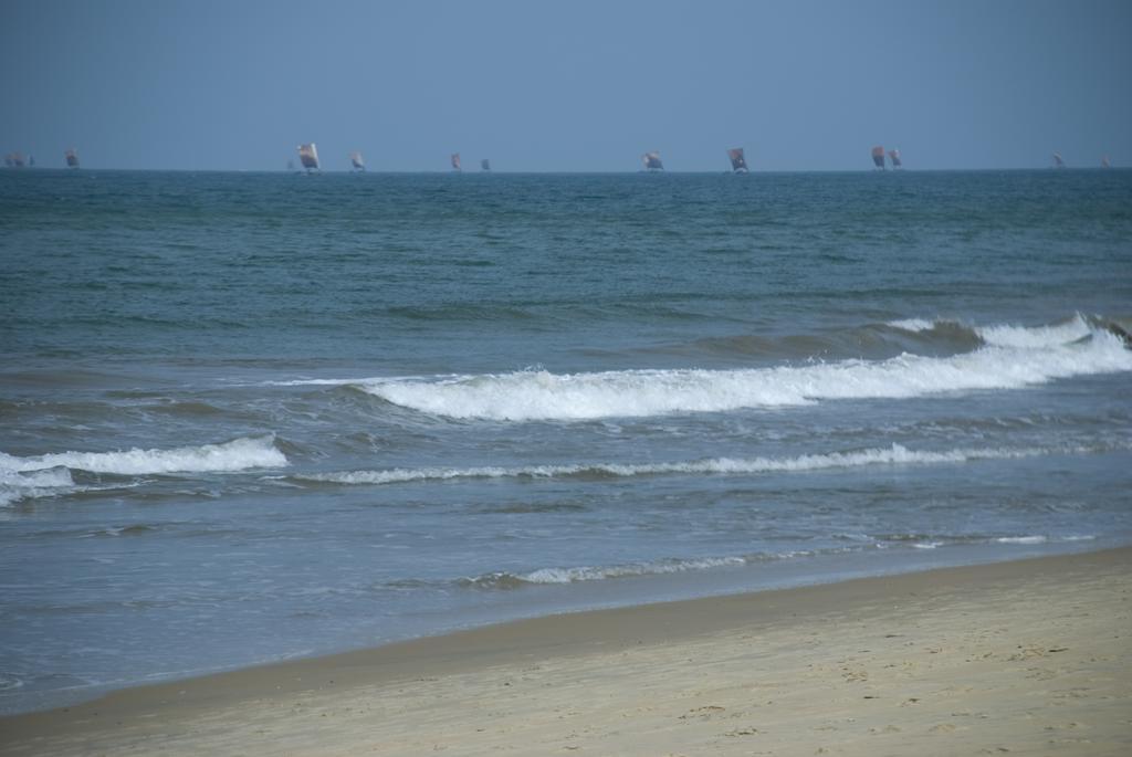 Hotel Jetwing Beach à Negombo Extérieur photo